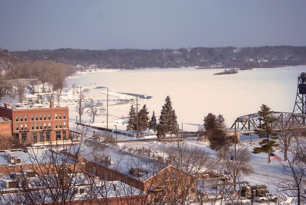 Water Street Inn Stillwater Exterior photo